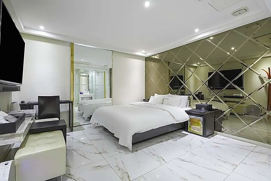 Incheon Hotel Buti&