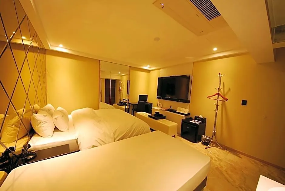 Incheon Hotel Buti& 2*,  South Korea