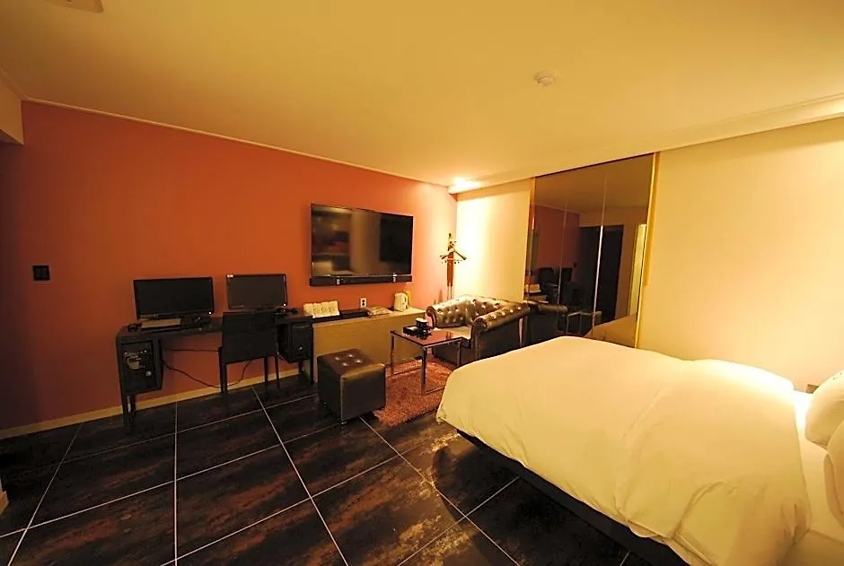 Incheon Hotel Buti&